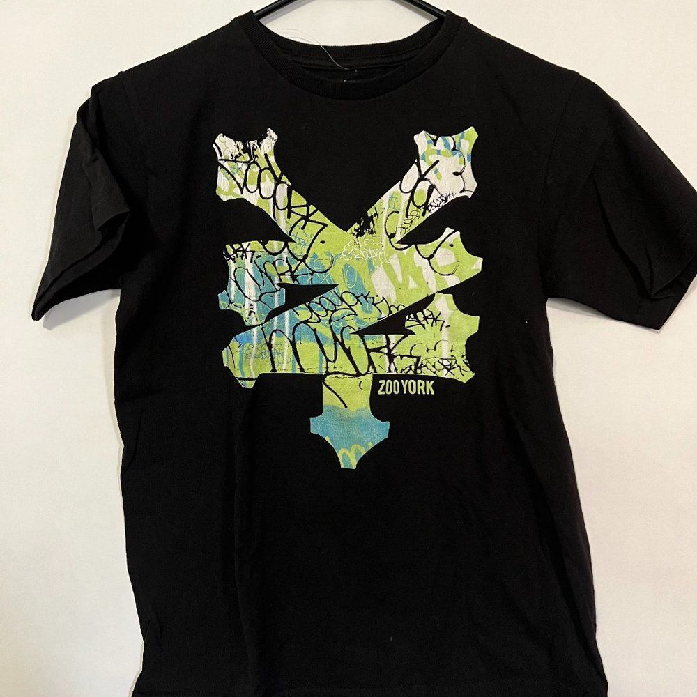 Boys Zooyork NWOT T-Shirt Size 12-14
